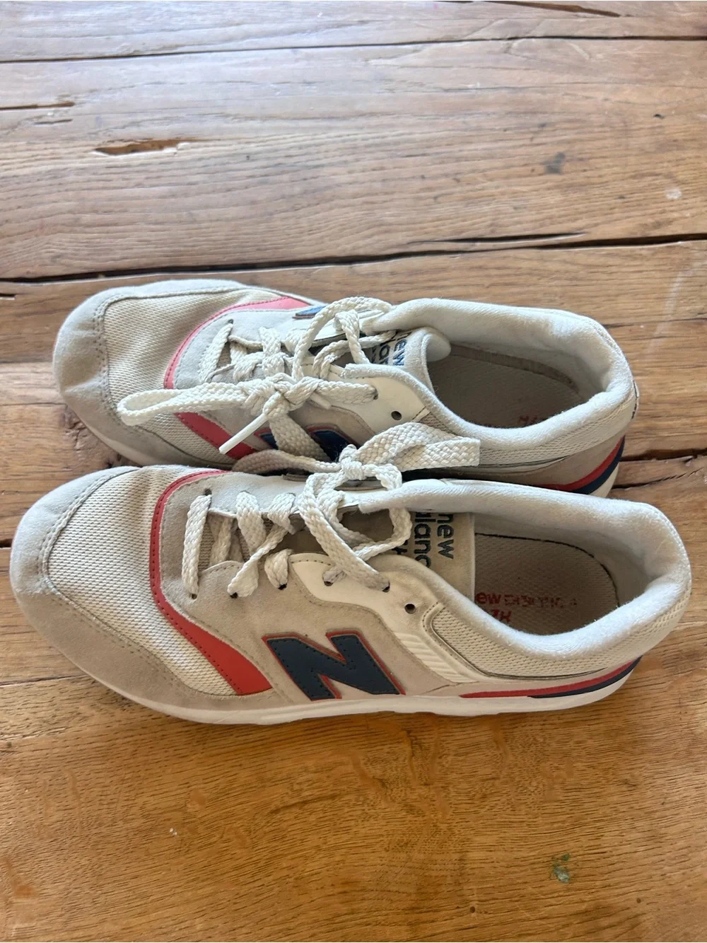 New Balance Kids Light red white and blue  Accent Sneakers